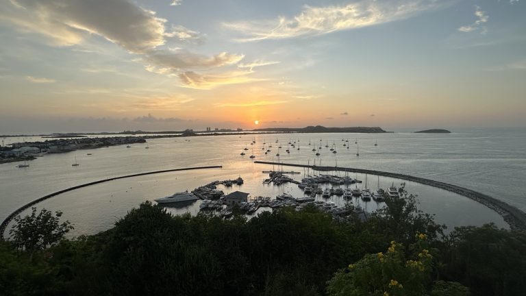 Fort Saint-Louis au coucher de soleil à Saint-Martin
